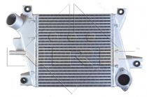 NRF 30382 Intercooler NISSAN X-TRAIL
