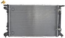 NRF 53718 Hűtőradiátor AUDI A4 / A4 ALLROAD / A5 / A6 / A7 / Q3 / Q5 / S4 / S5 / S6 / S7 / SQ5