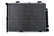 NRF 58100 Hűtőradiátor MERCEDES E-osztu00e1ly